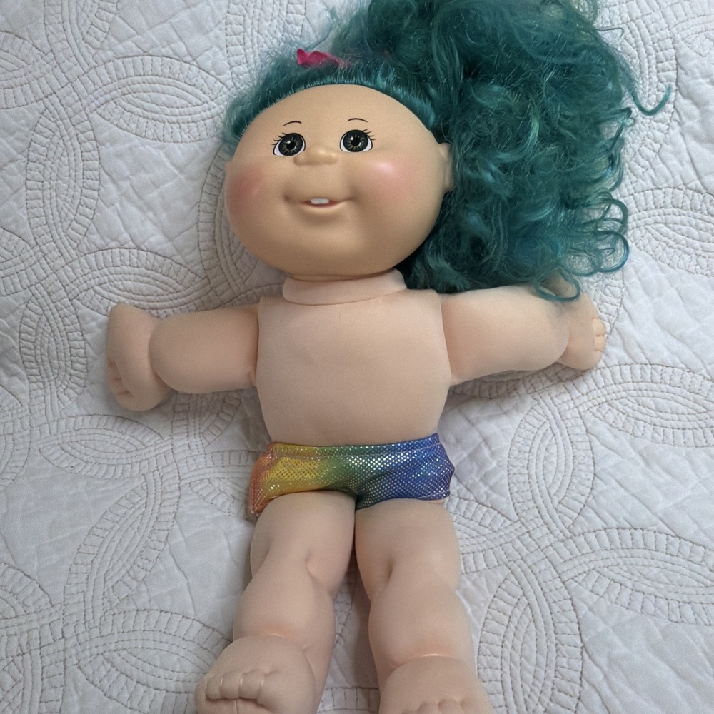 Cabbage Patch 15" Doll With Blue/Green Hair Clean Face and Body EUC